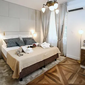 4* Gostinjska kuća Garden Luxury